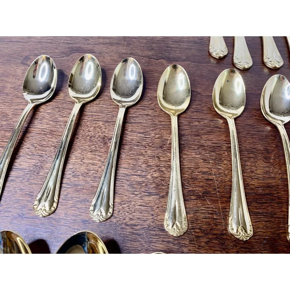 Hamptons Silversmiths 199 Gold‎ Tone Flatware Lot Of 40 Spoons Forks Knives